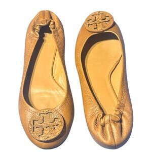 B10. TORY BURCH | Luxury - Reva - Tan Leather Ballet Flats Size 7M -Flawed